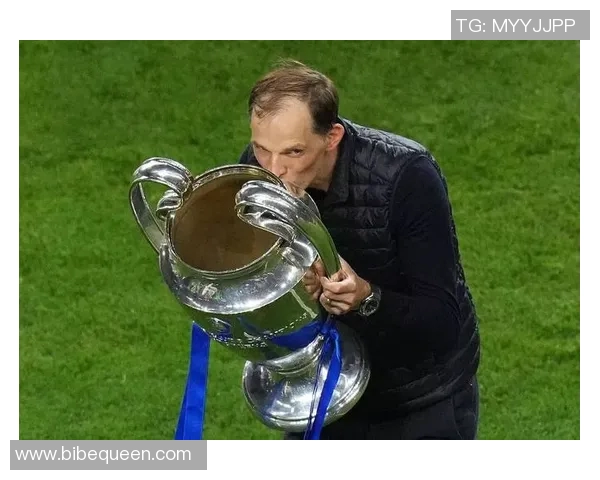 图赫尔接管曼联在即滕哈赫帅位岌岌可危欧冠三冠教头或将上任